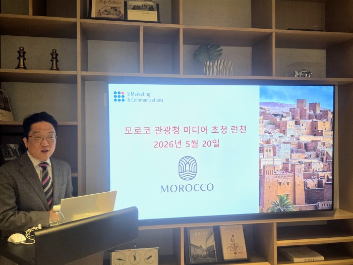 에디터 사진